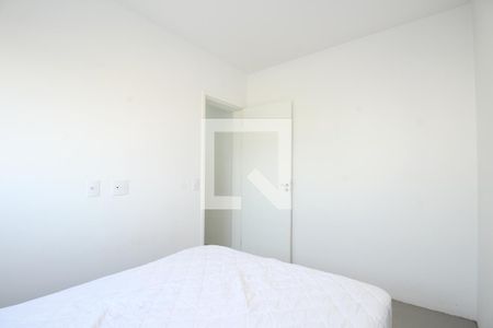 Quarto 1 de apartamento para alugar com 2 quartos, 58m² em Jardim Umarizal, São Paulo