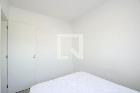 Quarto 1 de apartamento para alugar com 2 quartos, 58m² em Jardim Umarizal, São Paulo