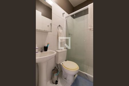 Detalhe do banheiro social de apartamento à venda com 1 quarto, 54m² em Gávea, Rio de Janeiro