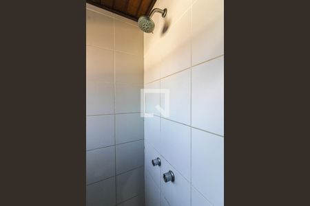 Casa de condomínio à venda com 320m², 4 quartos e 4 vagasSuíte 1 - Banheiro