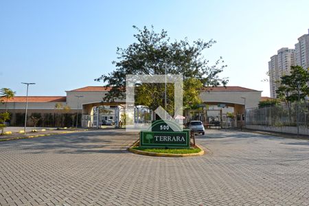 Casa de condomínio à venda com 96m², 3 quartos e 2 vagasFachada e portaria