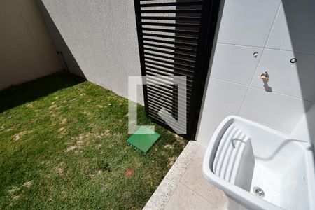 Casa de condomínio à venda com 86m², 2 quartos e 2 vagasÁrea de Serviço