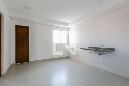 Sala / Cozinha de apartamento para alugar com 2 quartos, 42m² em Vila Taquari, São Paulo