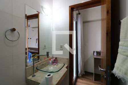 Apartamento à venda com 230m², 4 quartos e 2 vagasBanheiro da Suíte 1