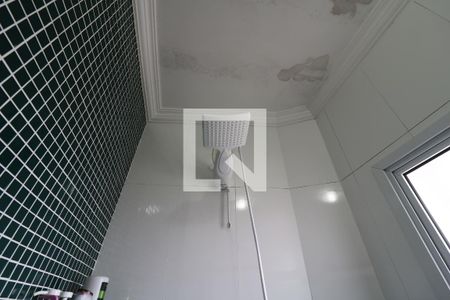 Apartamento à venda com 230m², 4 quartos e 2 vagasBanheiro da Suíte 1 - Chuveiro