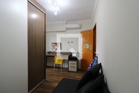 Apartamento à venda com 230m², 4 quartos e 2 vagasSuíte 1
