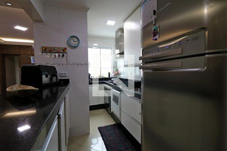 Apartamento à venda com 230m², 4 quartos e 2 vagasCozinha