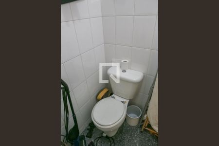 Apartamento à venda com 116m², 3 quartos e 3 vagas Apartamento à venda com 116m², 3 quartos e 3 vagasBanheiro de serviço