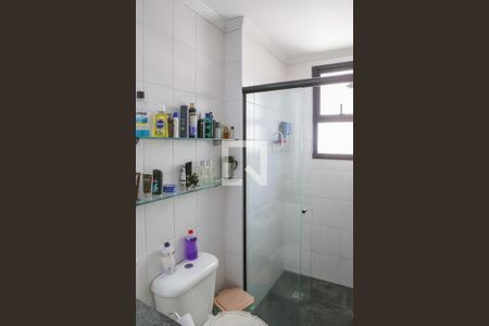 Apartamento à venda com 116m², 3 quartos e 3 vagas Apartamento à venda com 116m², 3 quartos e 3 vagasBanheiro da Suíte 2