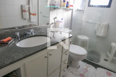 Apartamento à venda com 116m², 3 quartos e 3 vagas Apartamento à venda com 116m², 3 quartos e 3 vagasBanheiro da Suíte 1