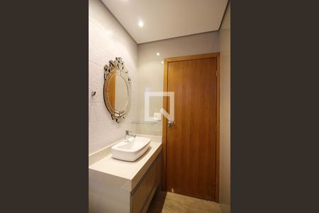 Casa à venda com 131m², 2 quartos e 2 vagasBanheiro Social