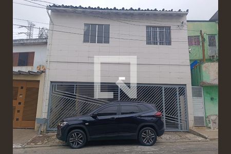 Casa à venda com 200m², 2 quartos e 2 vagas Casa à venda com 200m², 2 quartos e 2 vagasFachada da casa