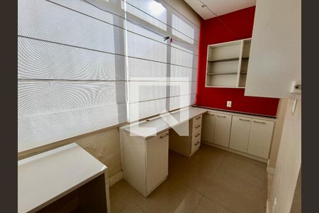 Apartamento à venda com 119m², 3 quartos e 1 vagaVaranda fechada 
