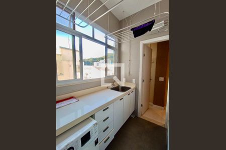 Apartamento à venda com 119m², 3 quartos e 1 vagaÁrea serviço 