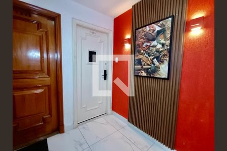 Apartamento à venda com 119m², 3 quartos e 1 vagaHall 