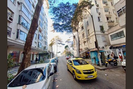 Apartamento à venda com 119m², 3 quartos e 1 vagaVista da Rua