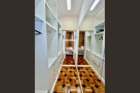 Apartamento à venda com 119m², 3 quartos e 1 vagaSuíte closet 