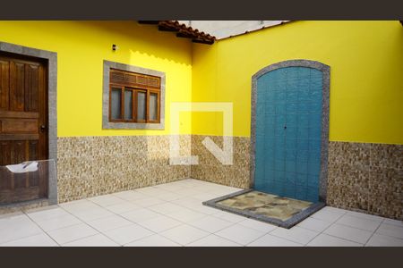 Casa à venda com 253m², 2 quartos e 2 vagasÁrea comum