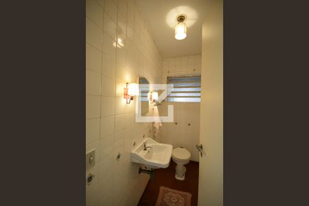 Casa à venda com 413m², 3 quartos e 4 vagasLavabo Salão