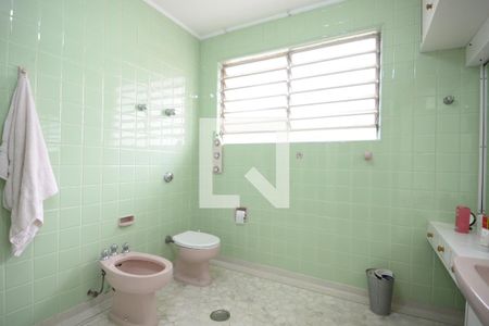 Casa à venda com 413m², 3 quartos e 4 vagasSuíte Master