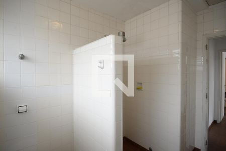 Casa à venda com 413m², 3 quartos e 4 vagasBanheiro de Serviço