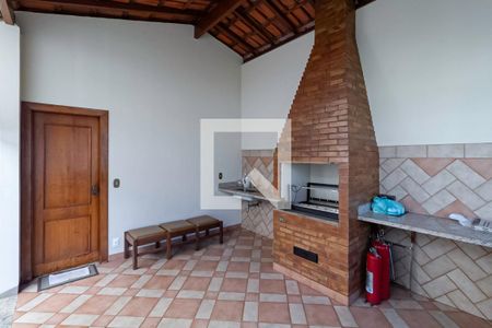 Casa à venda com 498m², 5 quartos e 3 vagas Casa à venda com 498m², 5 quartos e 3 vagasÁrea Gourmet