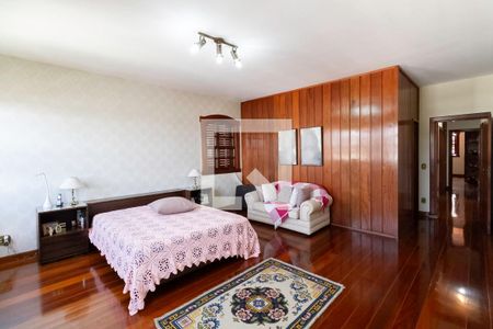 Casa à venda com 498m², 5 quartos e 3 vagas Casa à venda com 498m², 5 quartos e 3 vagasSuíte 2