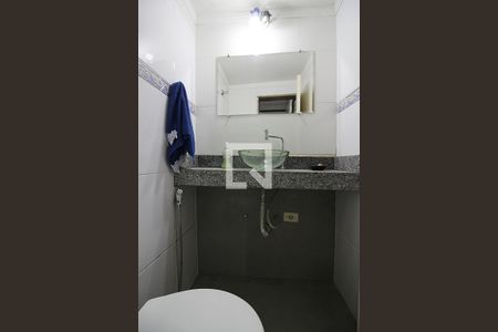 Casa à venda com 330m², 3 quartos e 2 vagasLavabo