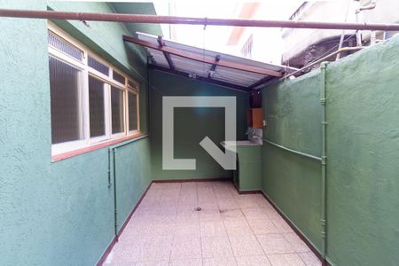 Casa para alugar com 50m², 1 quarto e 1 vagaÁrea de Serviço