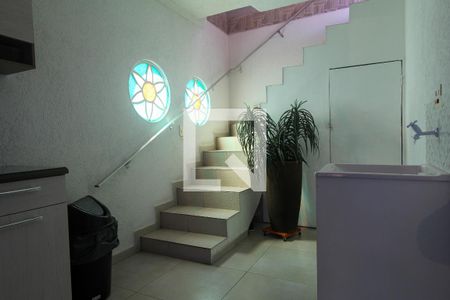 Casa à venda com 250m², 3 quartos e 2 vagas Casa à venda com 250m², 3 quartos e 2 vagasÁrea de Serviço