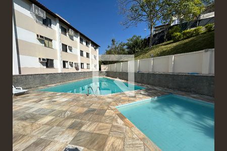 Apartamento à venda com 60m², 2 quartos e 1 vagaÁrea comum - Piscina