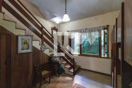 Casa à venda com 571m², 4 quartos e 3 vagasCorredor