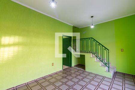 Sala de casa para alugar com 4 quartos, 110m² em Santo Antônio, Osasco