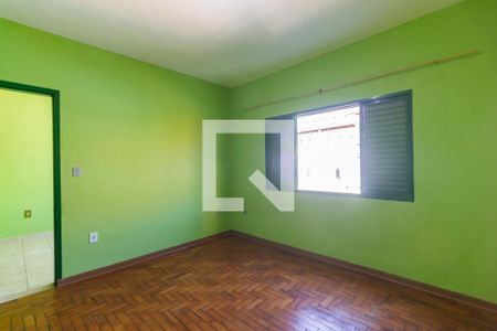 Quarto 1 de casa para alugar com 4 quartos, 110m² em Santo Antônio, Osasco