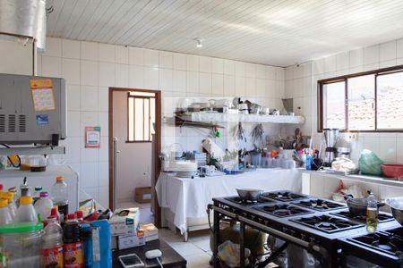 Casa à venda com 448m², 4 quartos e 4 vagasTerraço