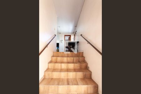 Casa à venda com 448m², 4 quartos e 4 vagasEscada para Terraço