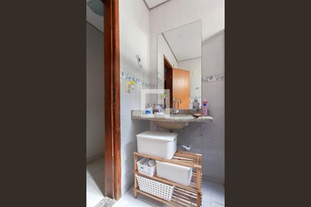 Casa à venda com 448m², 4 quartos e 4 vagasBanheiro Social 1