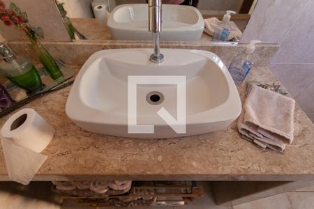 Casa à venda com 448m², 4 quartos e 4 vagasLavabo