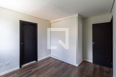Apartamento à venda com 111m², 3 quartos e 2 vagas Apartamento à venda com 111m², 3 quartos e 2 vagasSuíte