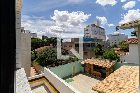 Apartamento à venda com 111m², 3 quartos e 2 vagas Apartamento à venda com 111m², 3 quartos e 2 vagasVista da suíte