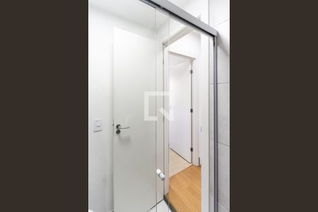 Apartamento à venda com 35m², 2 quartos e sem vaga Apartamento à venda com 35m², 2 quartos e sem vagaBanheiro