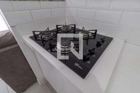 Sala e Cozinha Integrada  de apartamento para alugar com 1 quarto, 29m² em Vila Ré, São Paulo