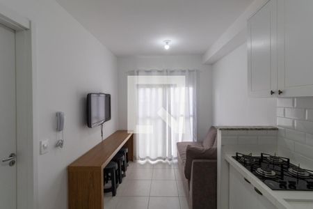Sala e Cozinha Integrada  de apartamento para alugar com 1 quarto, 29m² em Vila Ré, São Paulo