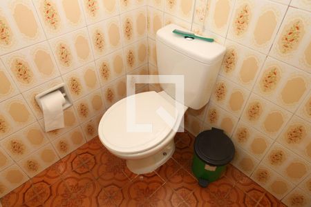 Casa à venda com 170m², 3 quartos e 2 vagasBanheiro/serviço