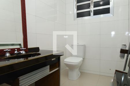 Casa à venda com 170m², 3 quartos e 2 vagasBanheiro
