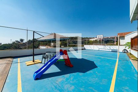 Casa à venda com 421m², 5 quartos e 3 vagas Casa à venda com 421m², 5 quartos e 3 vagasQuadra Esportiva