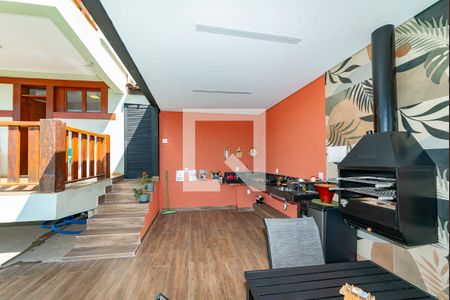 Casa à venda com 421m², 5 quartos e 3 vagas Casa à venda com 421m², 5 quartos e 3 vagasVaranda gourmet