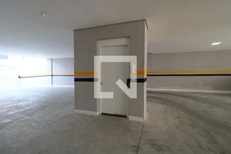 Apartamento à venda com 104m², 2 quartos e 2 vagasElevador