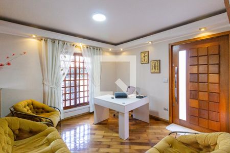 Casa à venda com 299m², 4 quartos e 6 vagasSala