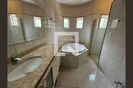 Casa à venda com 388m², 5 quartos e 7 vagas